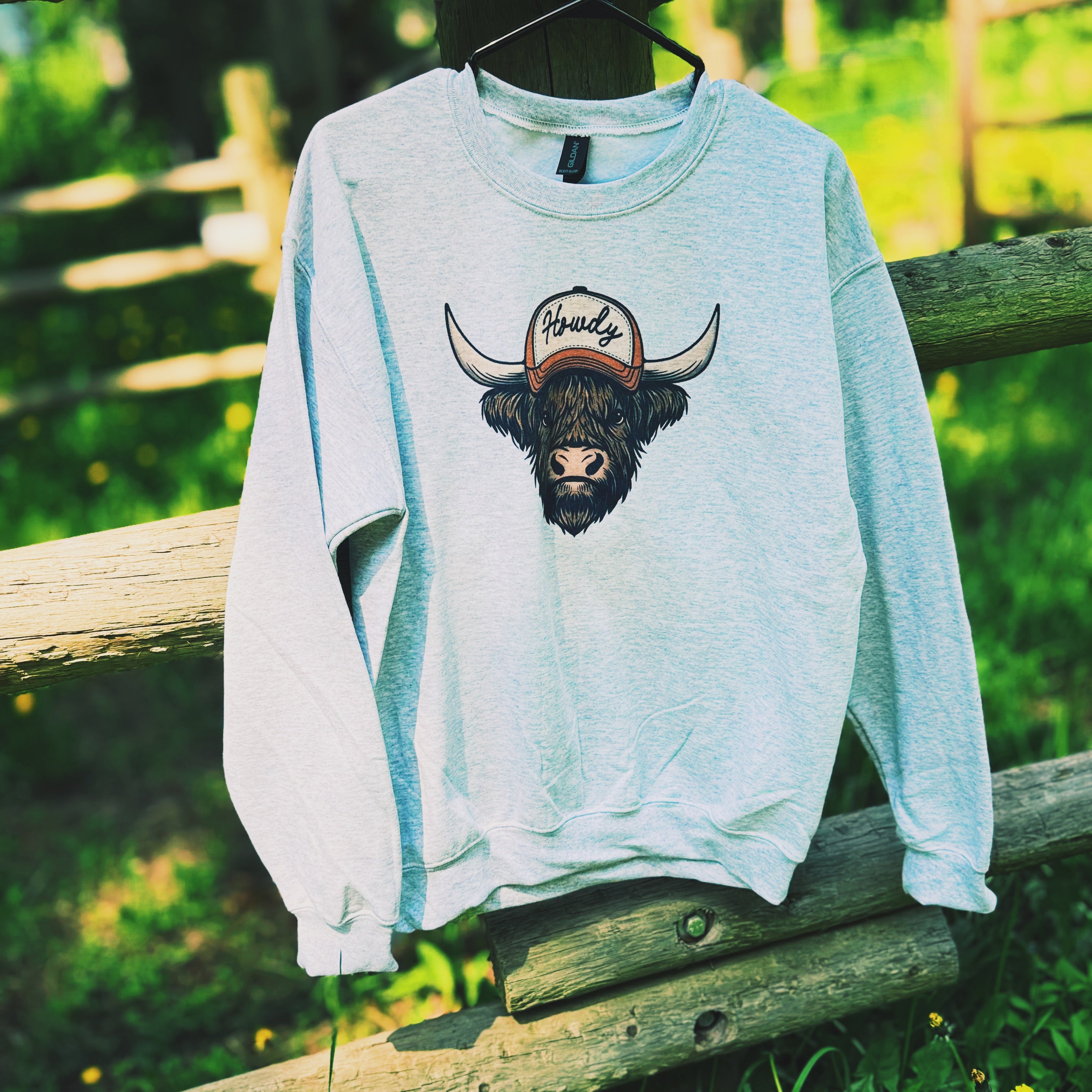 howdy crewneck